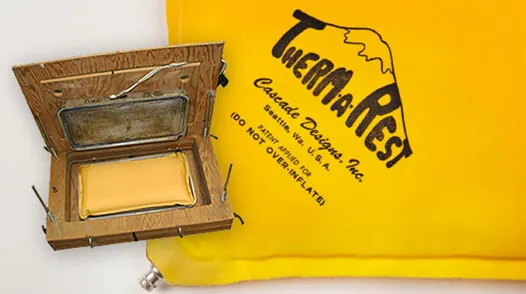 Oryginalna prasa używana do produkcji pierwszych prototypowych materacy i materacy wytwarzanych przez Therm-a-rest w 1972 roku.